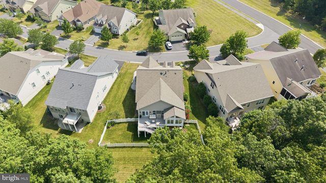 105 TURNSTONE LN, Lake Frederick, VA 22630