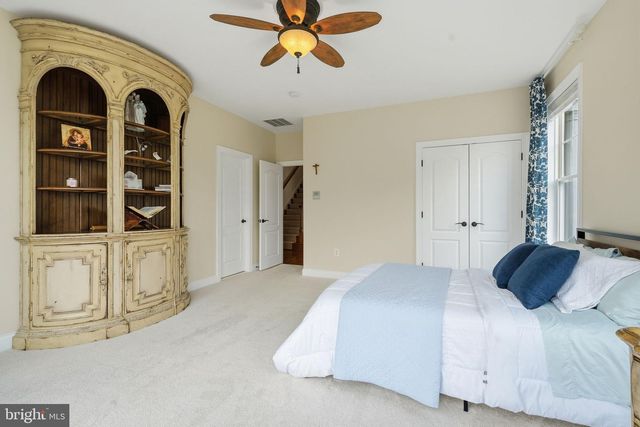 105 TURNSTONE LN, Lake Frederick, VA 22630