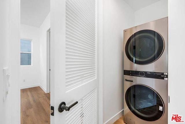 10819 Morrison Street 3, North Hollywood, CA 91601
