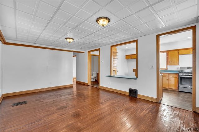 2719 William Street, Cheektowaga, NY 14227