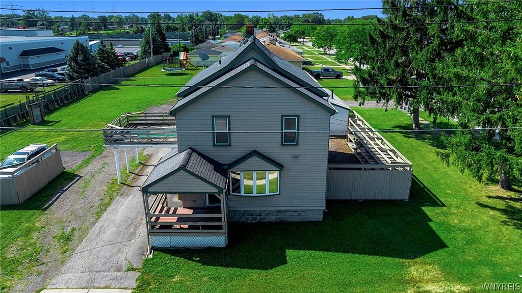 2719 William Street, Cheektowaga, NY 14227