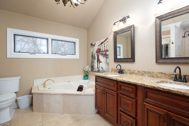 3424 Chestnut Hill Lane, Lexington, KY 40509