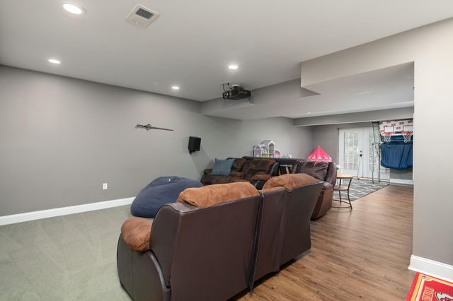 3424 Chestnut Hill Lane, Lexington, KY 40509