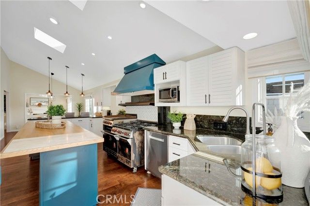 9172 Carrolltown Drive, Huntington Beach, CA 92646