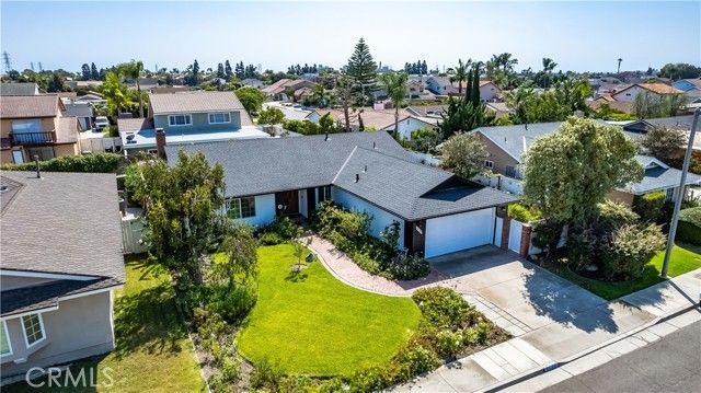 9172 Carrolltown Drive, Huntington Beach, CA 92646