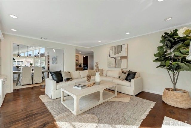 9172 Carrolltown Drive, Huntington Beach, CA 92646