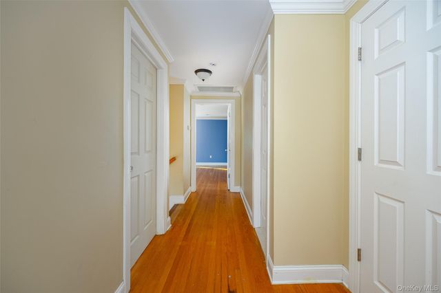 3 Mansion Drive, Hyde Park, NY 12538