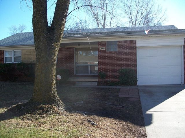 7609 E indianapolis, Wichita, KS 67207