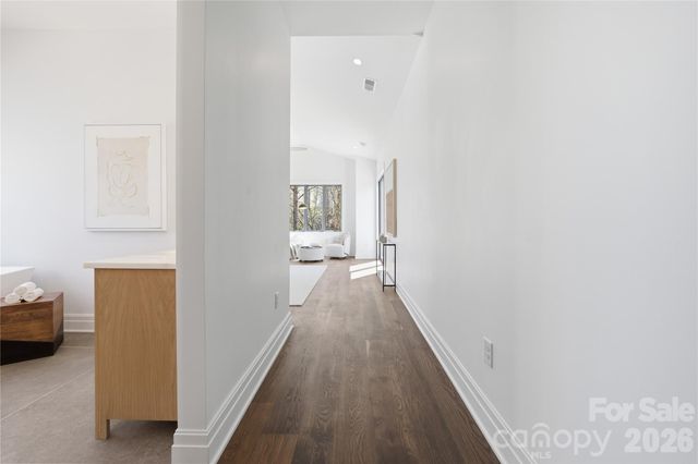 1423 S Wendover Road, Charlotte, NC 28211