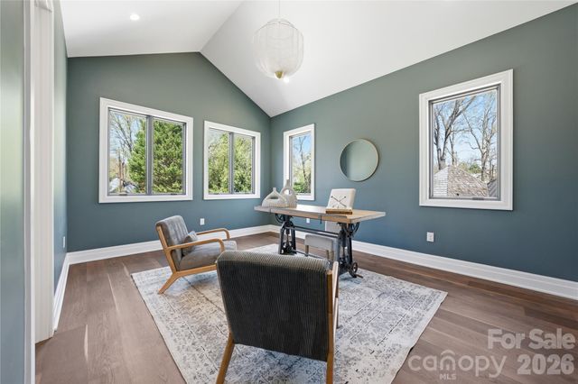 1423 S Wendover Road, Charlotte, NC 28211