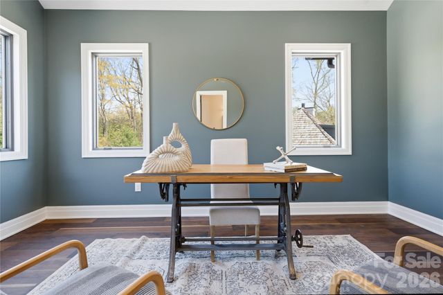 1423 S Wendover Road, Charlotte, NC 28211