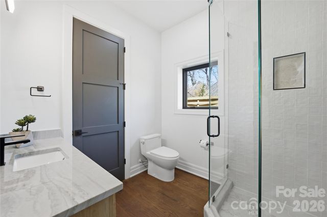 1423 S Wendover Road, Charlotte, NC 28211