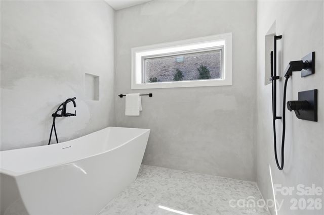 1423 S Wendover Road, Charlotte, NC 28211