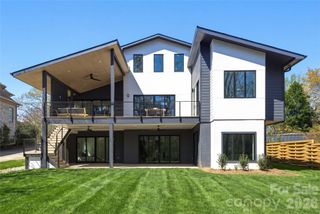 1423 S Wendover Road, Charlotte, NC 28211