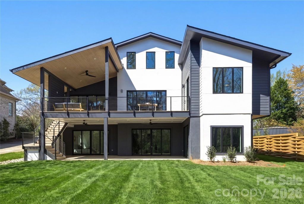 1423 S Wendover Road, Charlotte, NC 28211