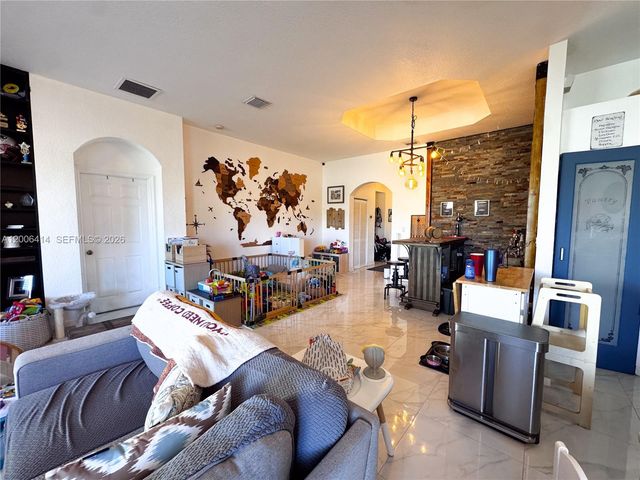 22063 SW 88th Ct, Cutler Bay, FL 33190