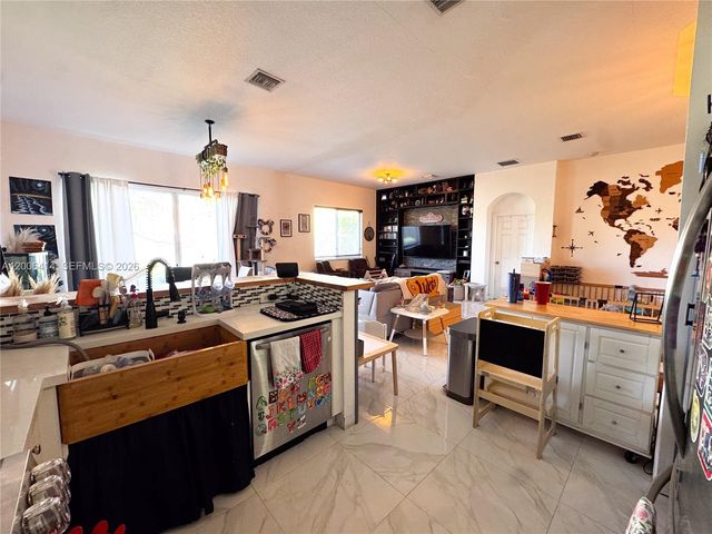 22063 SW 88th Ct, Cutler Bay, FL 33190