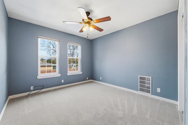 5000 Calmont Avenue, Fort Worth, TX 76107