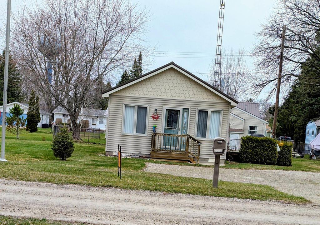 7295 Aspen Road, Worth Twp, MI 48450