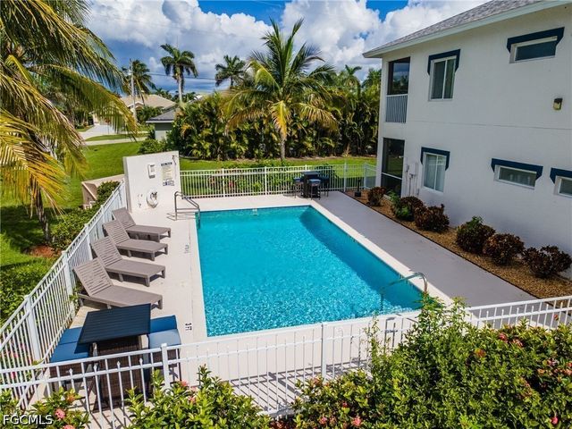 5612 Rose Garden RD 204, Cape Coral, FL 33914