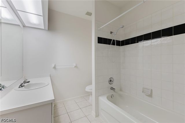 5612 Rose Garden RD 204, Cape Coral, FL 33914