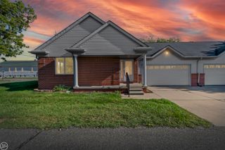 328 Heritage Way, Algonac, MI 48001