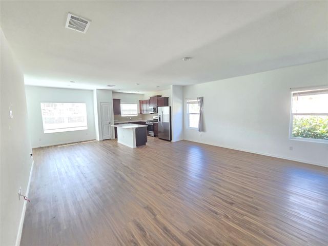 1521 Brueggerhoff RD, Leander, TX 78641