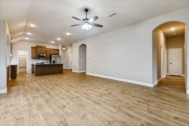 4312 Evening Sun Drive, Mesquite, TX 75181