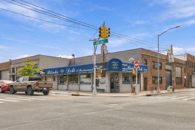 35-04 43 Avenue, Long Island City, NY 11101
