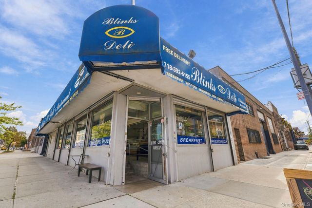 35-04 43 Avenue, Long Island City, NY 11101