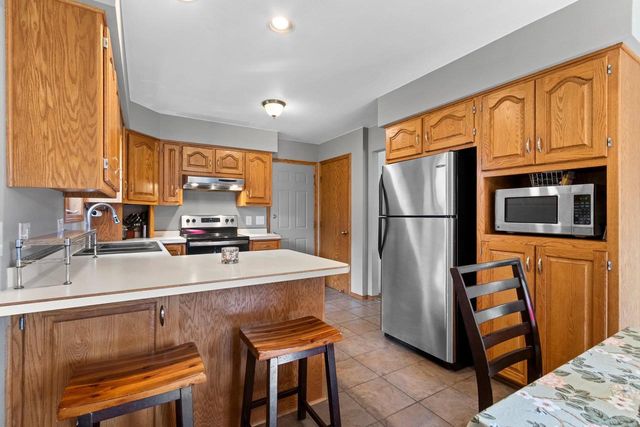 N365 RED TAIL LANE, Appleton, WI 54915