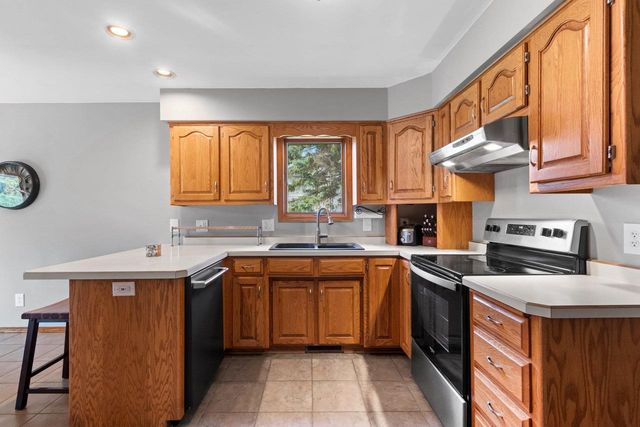 N365 RED TAIL LANE, Appleton, WI 54915