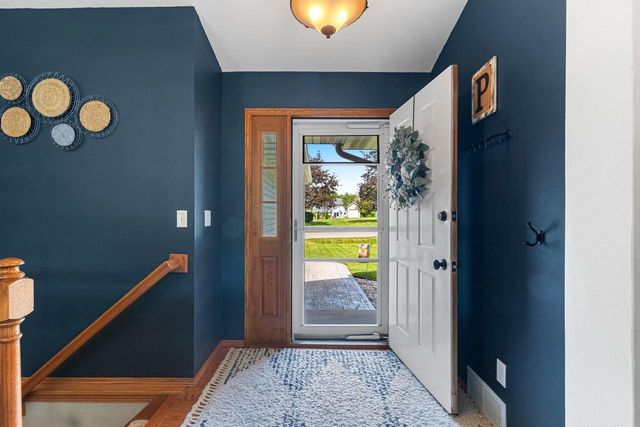 N365 RED TAIL LANE, Appleton, WI 54915