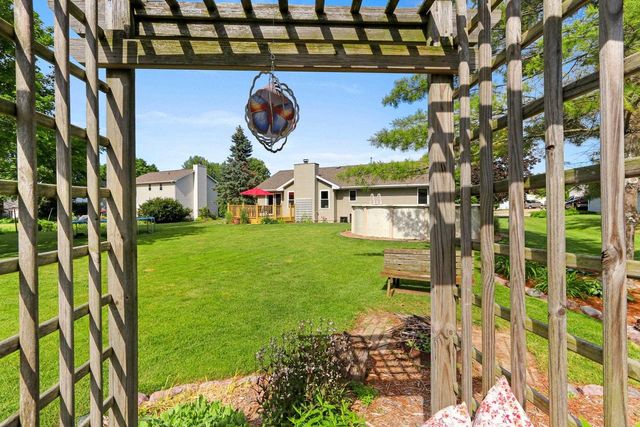 N365 RED TAIL LANE, Appleton, WI 54915