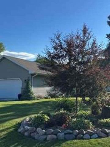 N365 RED TAIL LANE, Appleton, WI 54915
