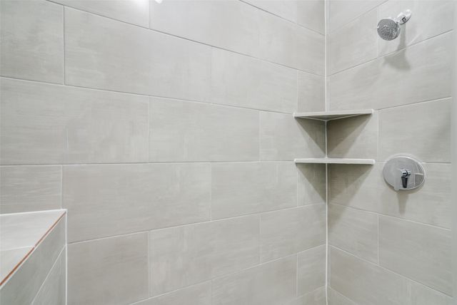 209 Wimberly Street 2-303, Fort Worth, TX 76107