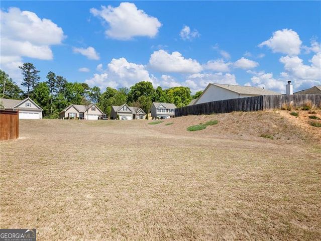 374 Eagles Bluff Way, Hoschton, GA 30548