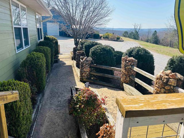 12897 14 W Highway, Mountain View, AR 72560