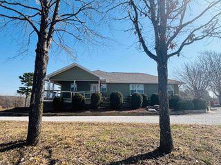 12897 14 W Highway, Mountain View, AR 72560