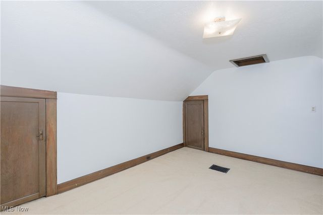 80 Olive Street, Chagrin Falls, OH 44022