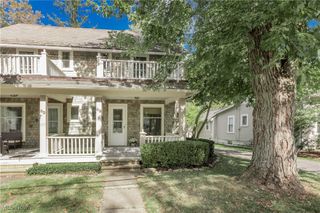 80 Olive Street, Chagrin Falls, OH 44022