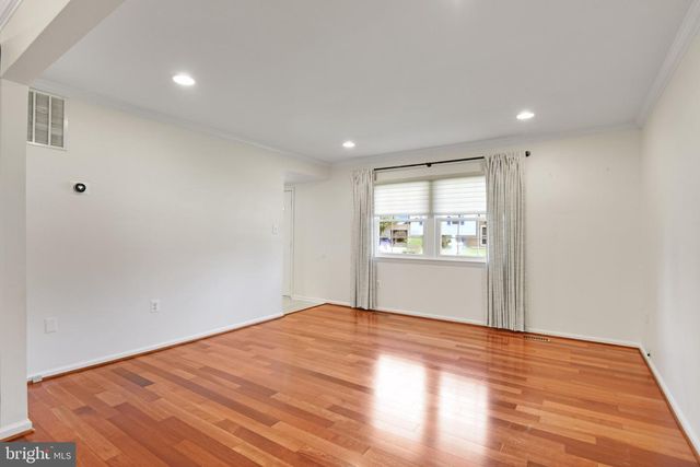 13384 BROOKFIELD CT, Chantilly, VA 20151