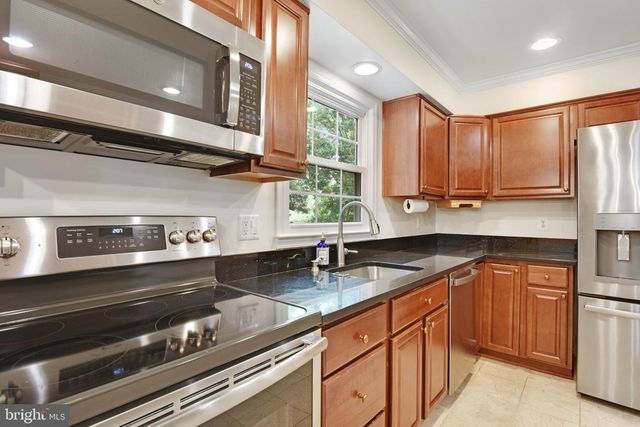 13384 BROOKFIELD CT, Chantilly, VA 20151