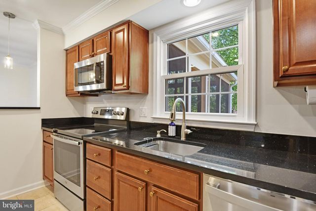 13384 BROOKFIELD CT, Chantilly, VA 20151