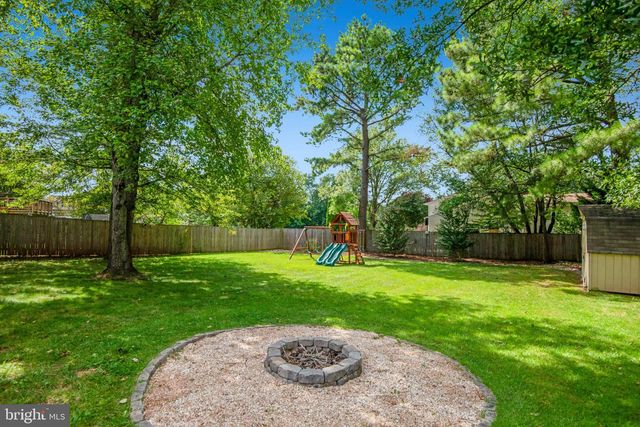 13384 BROOKFIELD CT, Chantilly, VA 20151