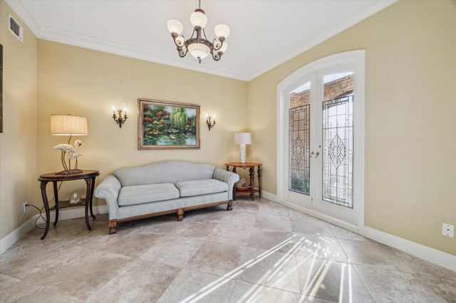 5 Harbor Lane, Kemah, TX 77565