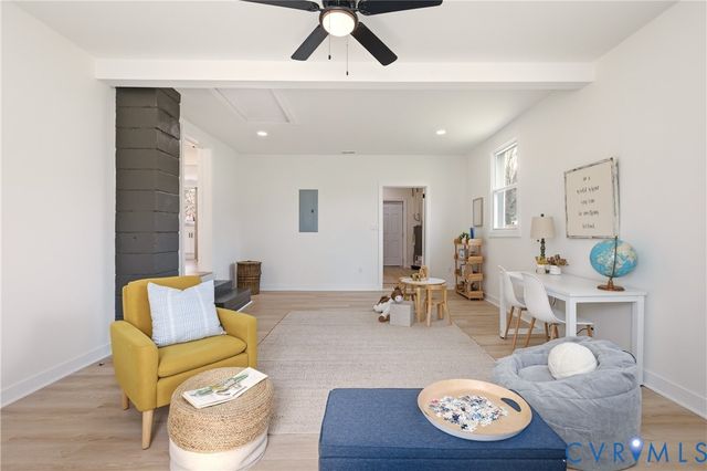 2732 Perlock Rd, North Chesterfield, VA 23237