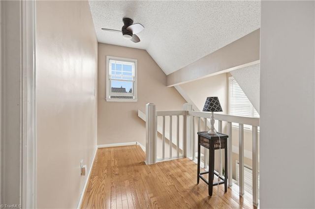 2005 Carlisle Way, High Point, NC 27265