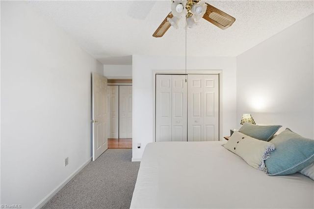 2005 Carlisle Way, High Point, NC 27265