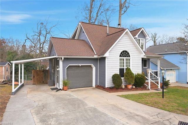 2005 Carlisle Way, High Point, NC 27265